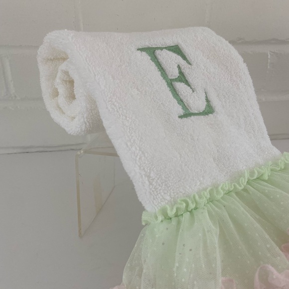 Girls Bathroom Embroidered E White Hand  Towel With Full Pastel Ruffles - Picture 2 of 6